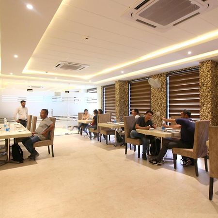 ניו דלהי Hotel The Vegas Delhi Airport- A Boutique Hotel מראה חיצוני תמונה