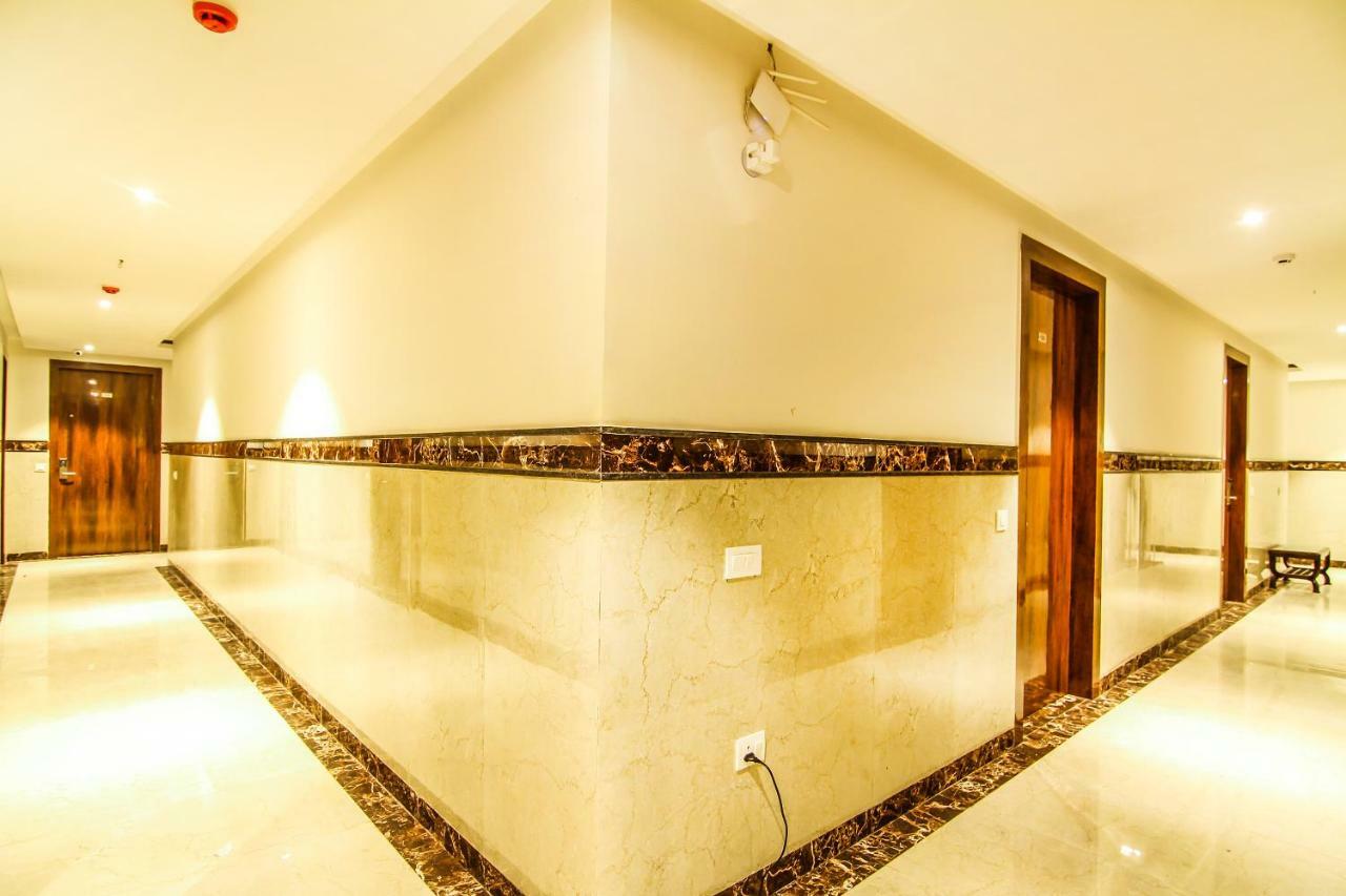 ניו דלהי Hotel The Vegas Delhi Airport- A Boutique Hotel מראה חיצוני תמונה